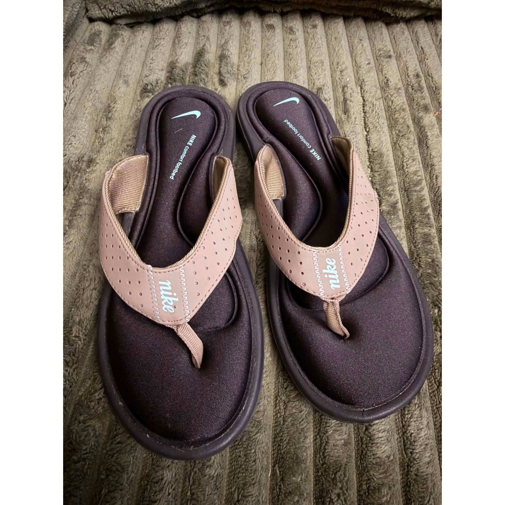 Nike Womens 10 light Brown Sandals Flip Flops Comfort Footbed Thong Sporty